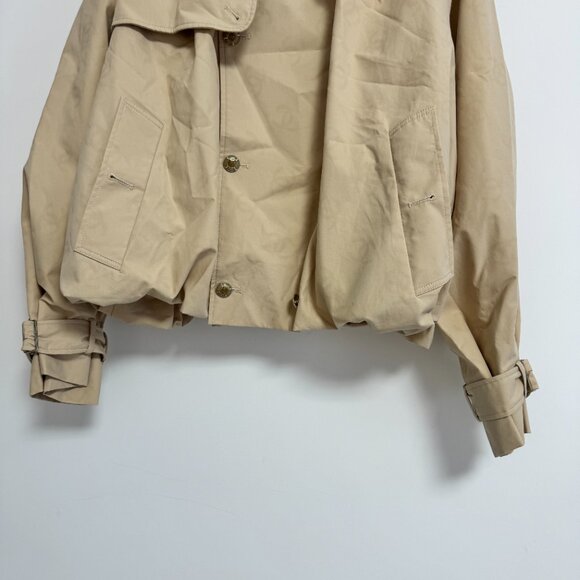 Chanel Light Beige Short Trench Coat - Picture 4 of 10
